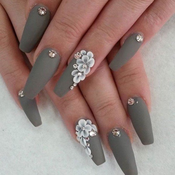 Matte grey coffin nails with 3D floral art